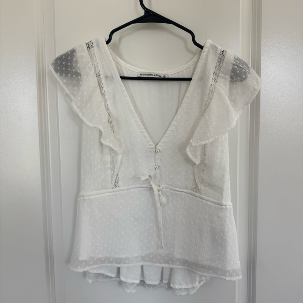 Abercrombie & Fitch White Ruffled V-Neck Top